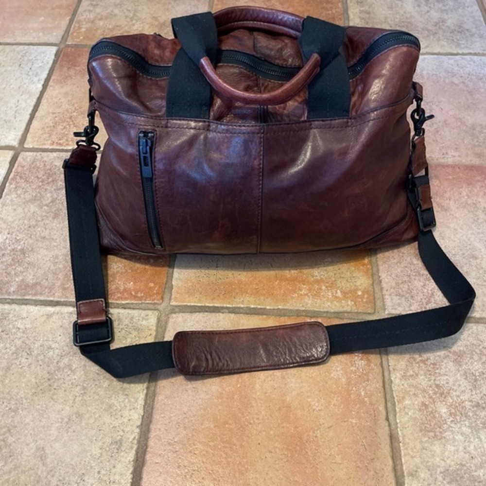ROGUE VINTAGE LEATHER SHERPA LINES WEEKENDER BAG